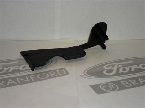 Buy New Oem Ford Edge Lincoln Mkx Rh Lh Air Deflector Seal