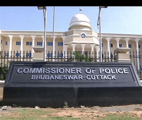 Commissionerate Police Effects Major Reshuffle In Acp Inspector Si