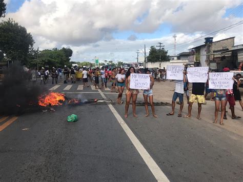 Familiares realizam protesto após morte de criança de 7 anos no Clima