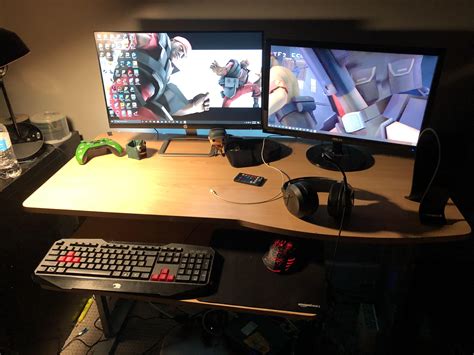 Rate my setup. Getting a new keyboard soon. : r/pcmasterrace