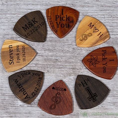 Custom Engraved Wooden Guitar Pick | CustomFeeling