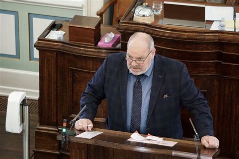 Sitjandi þingmanni sem vildi verða sveitarstjóri hafnað Ekki á meðal sex efstu