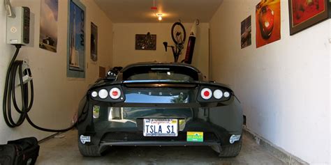 Charged EVs | Details of Tesla Roadster battery upgrade coming soon ...