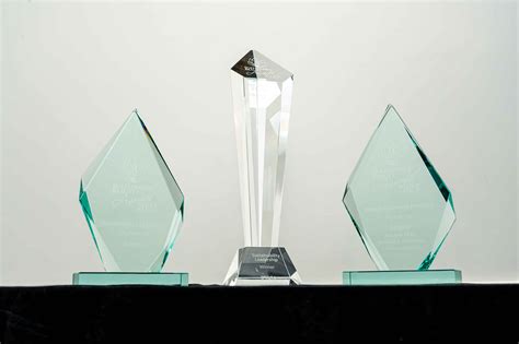 Sustainable Packaging - Sustainable Beauty Awards