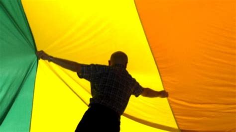 No Gay No Way Amazon Urged To Pick LGBT Friendly State For New HQ