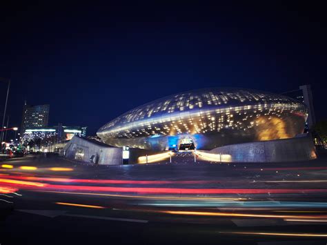 Dongdaemun Design Plaza(DDP) | Museums in Eulji-ro, Seoul