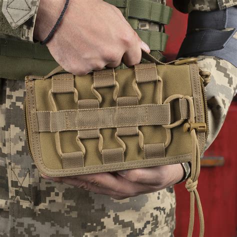 Що подарувати військовому? ТОП-35 ідей для подарунка військовослужбовцю