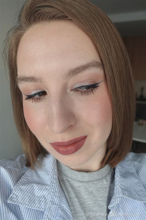 Must have для косметических сорок палетка теней Art Visage Nude Universe Отзывы покупателей