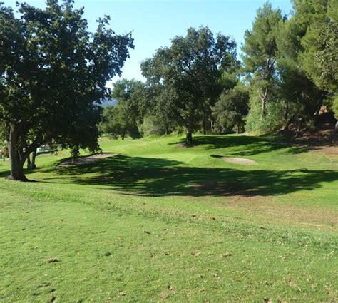 Vista Valencia Golf Course – Par 3 “Chica” – Richie's World of Golf