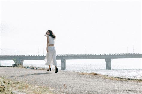 創作 攝影作品分享 她的一天 看板 lesbian 批踢踢實業坊