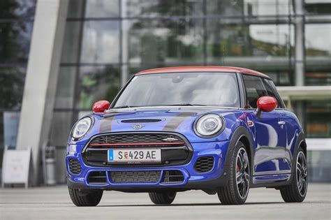 Der neue MINI 3-Türer Frontansicht (05/2018)