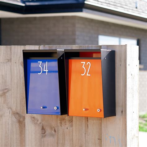 Box Design. Wall Mounted Letterbox - Black casing – Collective by Box™