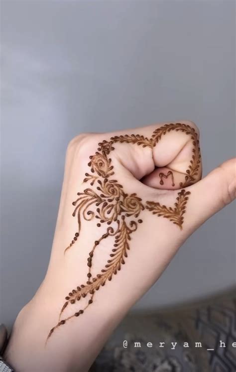 Pin By Sarahassan On Simple Mehndi Designs Latest Simple Mehndi