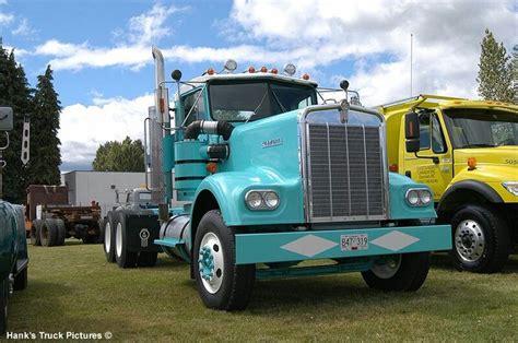 Pin By Josue Ortiz On Trucks Unlimited Kenworth Trucks Trucks