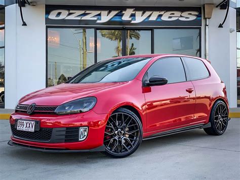 Volkswagen Golf Hussla Lit Gloss Black Dark Tint Face