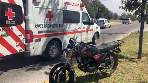 Motociclista resulta lesionado tras accidente en Gómez Morin