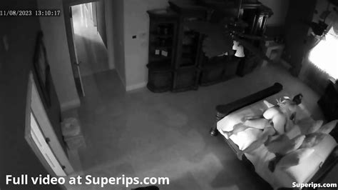 IPCAM Tattooed Big Ass Woman Gets Brutally Fucked