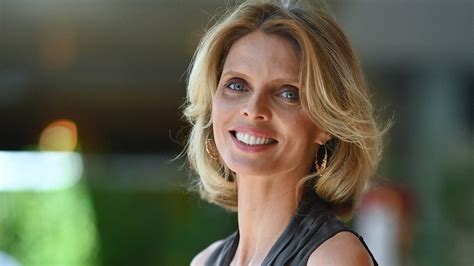 Sylvie Tellier méconnaissable sans maquillage elle s affiche sans