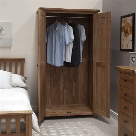 Rustic Oak Wardrobe - Spirit of Wood