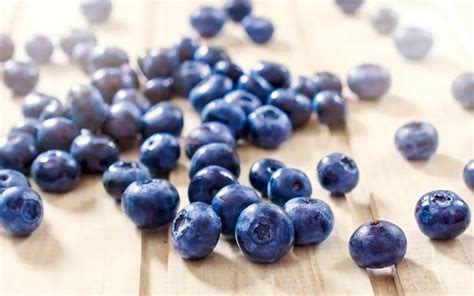 What Color Are Blueberries Inside? Blue, Purple, Green, or White?