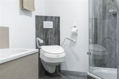 Disabled toilet accessories: making life easier in the bathroom