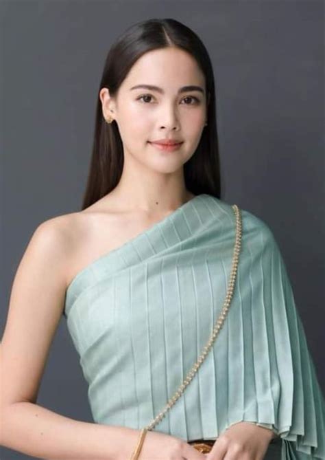 Yayá~urassaya ในปี 2023 สาวสวย นักแสดง ไทย