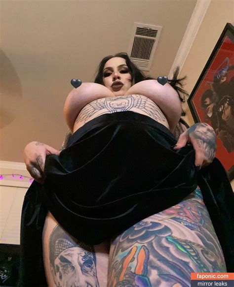 Erika Doom Aka Ericadoom5 Aka Erikadoom Nude Leaks OnlyFans Faponic