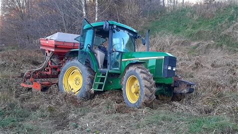 Siew pszenicy po kukurydzy Wtopa John deere wyciąga MF YouTube