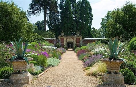 Somerleyton Hall Gardens - Great British Gardens