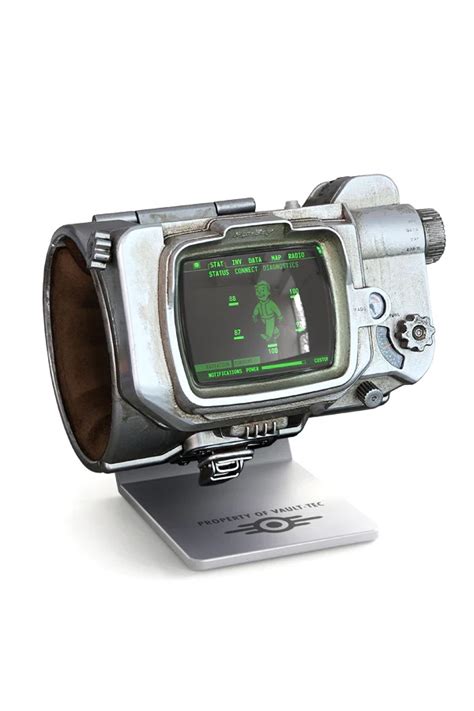 Check out the wild new 1:1 replica die-cast Fallout Pip-Boy collectible ...