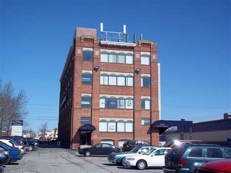 228 Maple St Manchester Nh 03103 Office Space For Lease 228 Maple