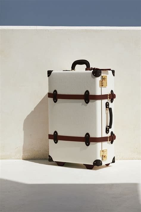 Travel Beautifully Steamline Luggage Creates The Perfect Travel Companion Travel Essentials