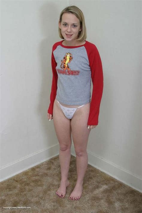 Thin Teen Girl With Dirty Blonde Hair Shows Off Her Beaver For The First Time Coedcherry