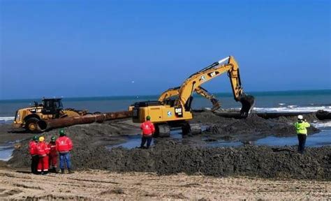 Si Rompe La Draga Slittano I Lavori In Spiaggia