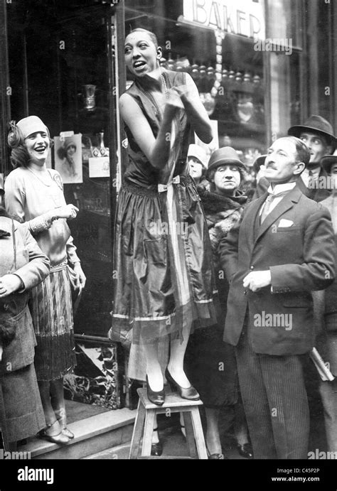 Joséphine Baker à Paris 1926 Photo Stock Alamy