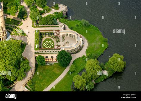 Castle Garden At Schwerin Castle Castle Lake Schwerin Mecklenburg