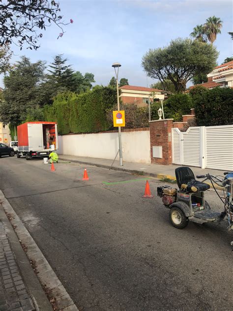 Ajuntament Del Masnou Comencen Els Treballs De Pintura De La Zona Verda