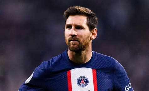 Messi Chia Tay Psg Sau M A Gi I