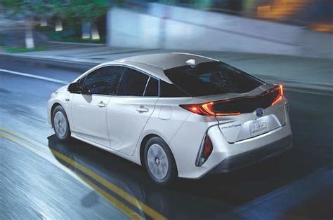 Prius Prime: Toyota’s Plug-In Hybrid (PHEV) - Toyota Canada