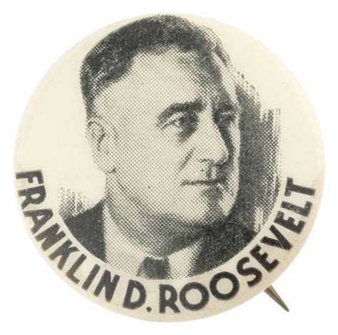 Hake's - STRIKING "FRANKLIN D. ROOSEVELT" PORTRAIT BUTTON.