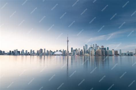 Premium Photo | Toronto city skyline, Ontario, Canada