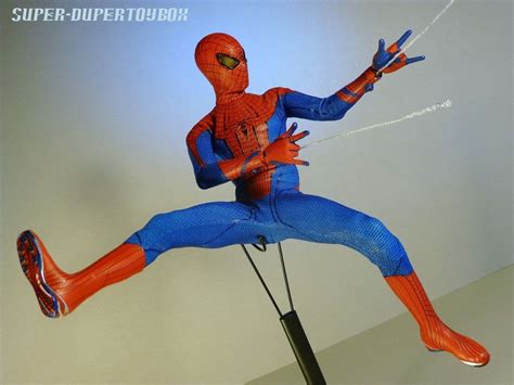 Hot Toys Amazing Spider Man Super Dupertoybox Blogspot Hot Toys Scale