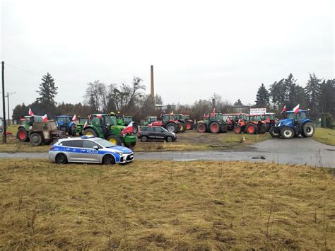 Kluczborscy Rolnicy Te Dzi Protestowali Maj Do Narzucania