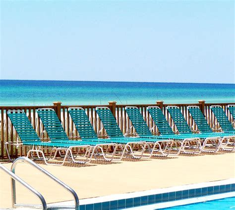 Beach Breeze at Leeward, Edgewater Beach Resort