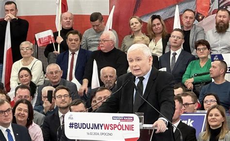 Jaros Aw Kaczy Ski W Opocznie Prezes Pis Na Spotkaniu Wolnych Polak W