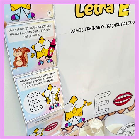 Presente Com A Letra E - Kit História na Caixa e Cartaz Letra “E” – Alfabetizando Oficial