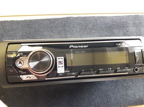 Autorádio bez mechaniky Pioneer MVH-S410BT - Ahifi.cz