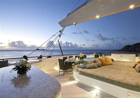 Charter The Pendennis In French Polynesia 212 Yachts