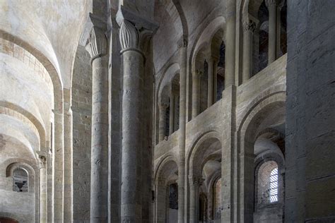 Abbey Church Of Saint Foy Conques France Abdijkerk Van Sainte Foy