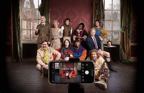 Geestige Comedyserie Ghosts Begint Aan Vierde Seizoen Bij Bbc First